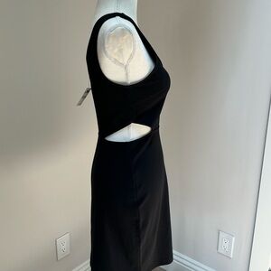 Alya Black One Shoulder Dress